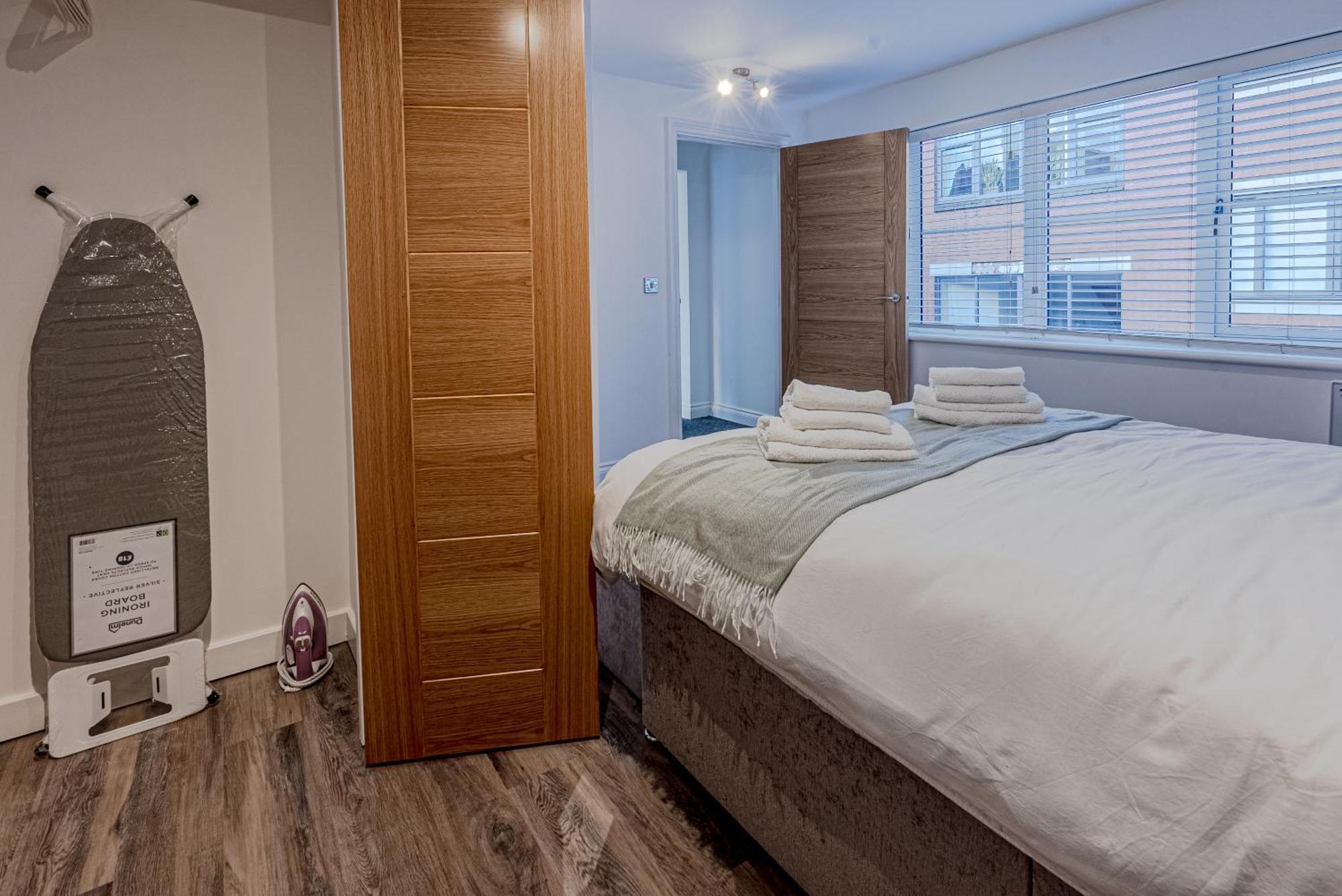 Stunning Three Bedroom Townhouse In The Jewellery Quarter, Birmingham City Centre Sleeps 5- Free Parking Zewnętrze zdjęcie