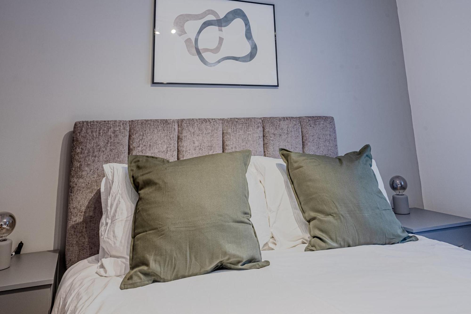 Stunning Three Bedroom Townhouse In The Jewellery Quarter, Birmingham City Centre Sleeps 5- Free Parking Zewnętrze zdjęcie