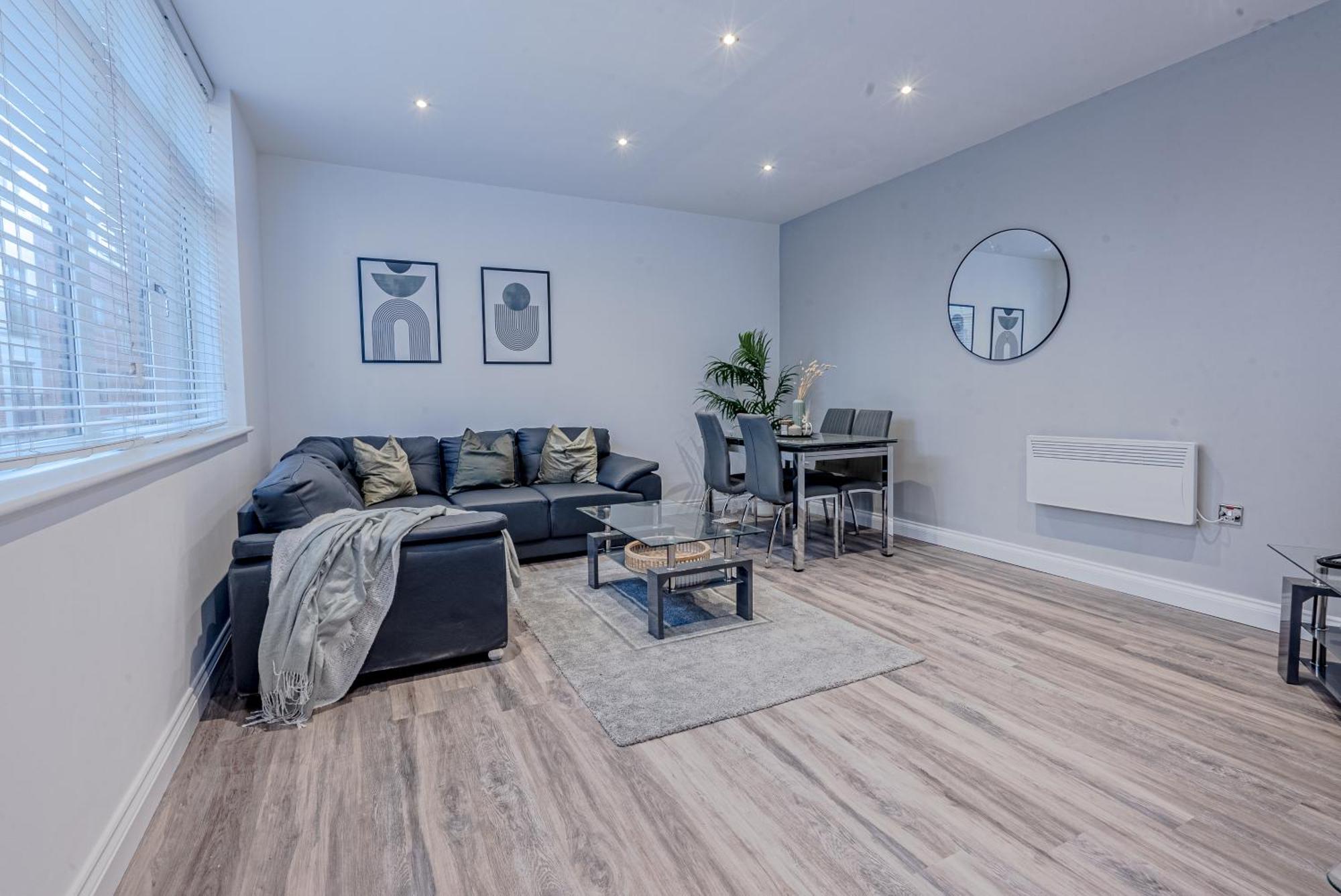 Stunning Three Bedroom Townhouse In The Jewellery Quarter, Birmingham City Centre Sleeps 5- Free Parking Zewnętrze zdjęcie